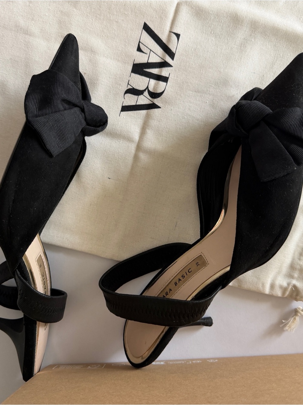 Zara Basic Black Slingback Pumps Bow Pointed Toe EU 39 US 8 - Picture 9 of 10